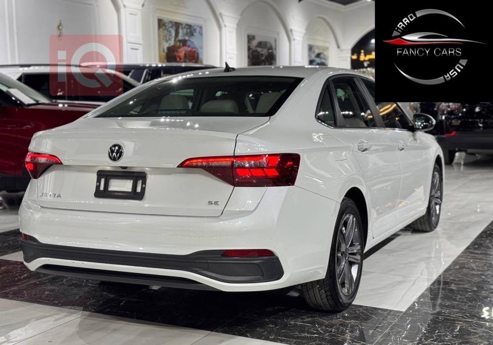 ڤۆڵکسواگن جێتا